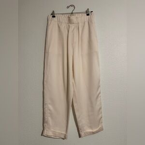 Soft Surroundings Cream Pull On Pants